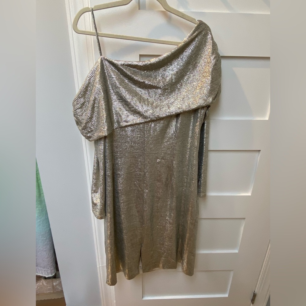 Betsy and Adam gold asymmetrical metallic gold midi dress, Festive dress - Picture 4 of 12